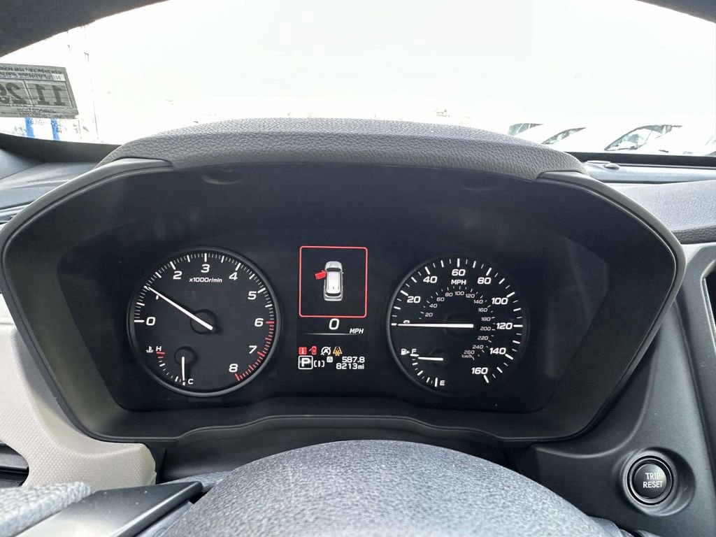 Used 2025 Subaru Forester Base image 25