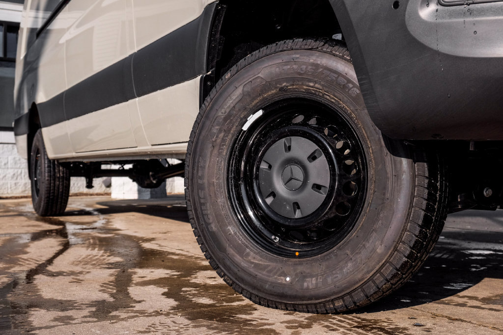 New 2026 Mercedes-Benz Sprinter 2500 image 7