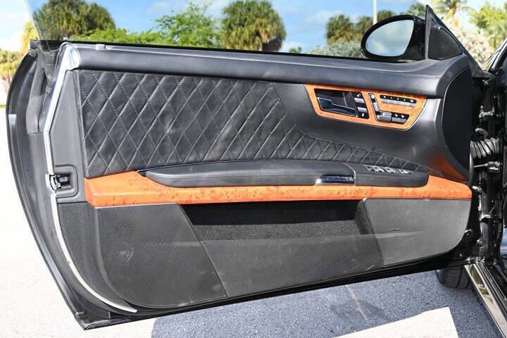 Used 2008 Mercedes-Benz CL 65 AMG image 11
