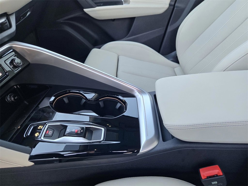 New 2025 Audi Q5 2.0T Premium Plus image 24