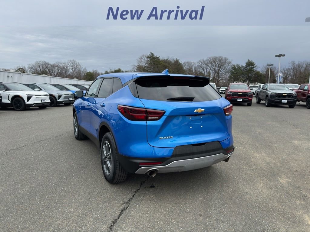 Certified 2025 Chevrolet Blazer LT image 4