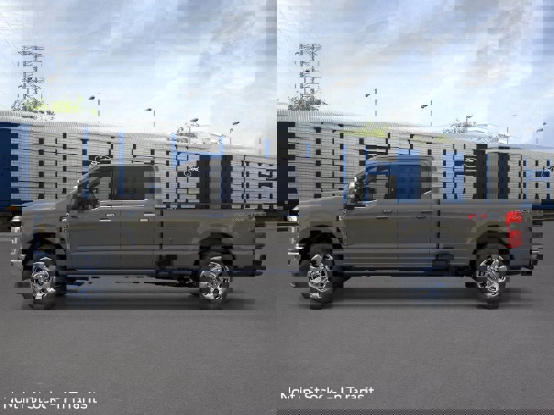 New 2026 Ford F350 4x4 Crew Cab Super Duty image 3