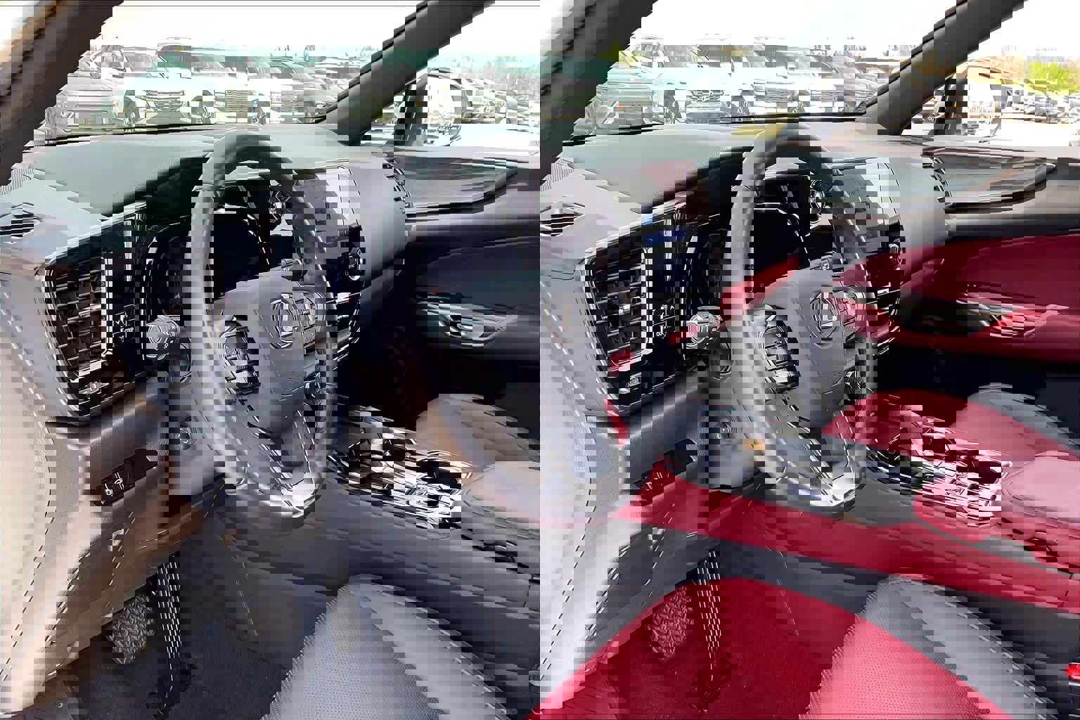 Used 2025 Lexus NX 250 FWD w/ Towing Package (2000 Lbs) image 15