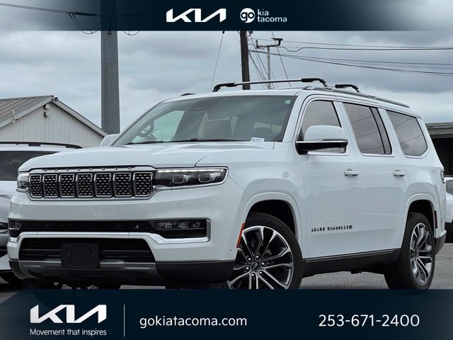 Used 2022 Jeep Grand Wagoneer Series III w/ Flexible Seating Group