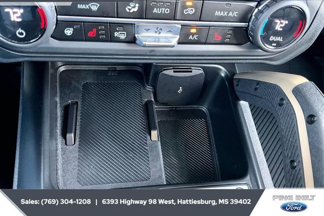 Used 2025 Ford Bronco Badlands image 22