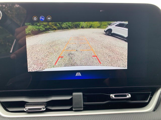 Used 2026 Chevrolet Equinox LT AWD/4WD image 31