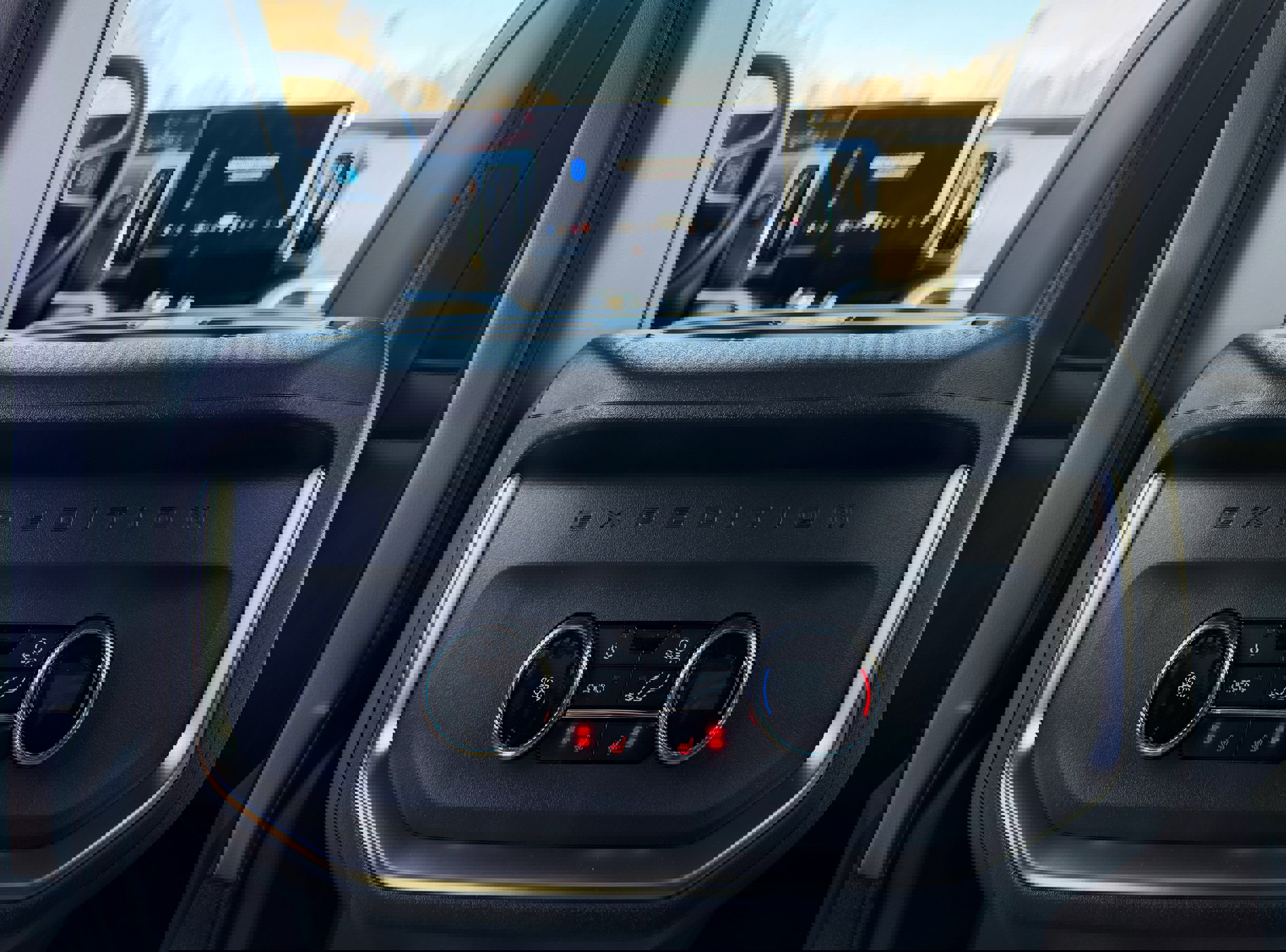 New 2025 Ford Expedition Max Platinum w/ Stealth Performance Package image 26