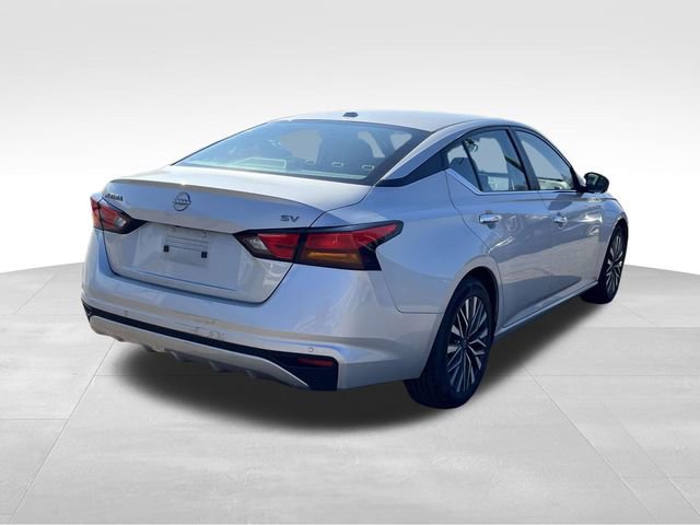 Used 2024 Nissan Altima 2.5 SV image 4