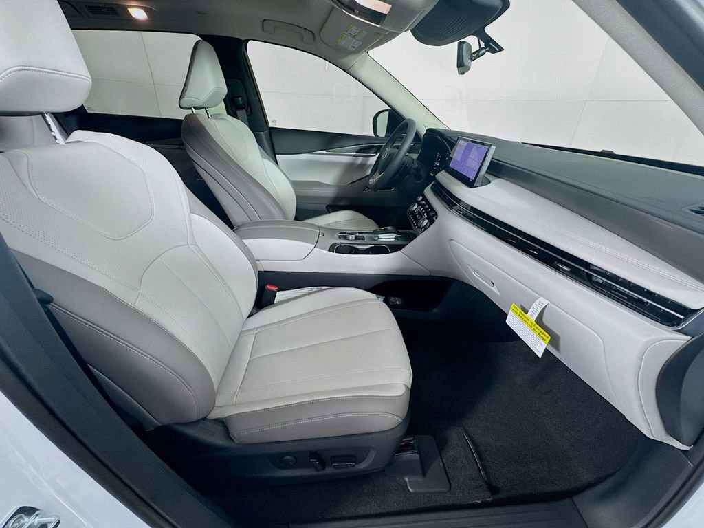 New 2027 INFINITI QX60 Luxe w/ Cargo Package FWD image 36