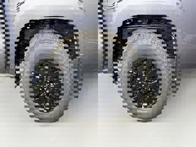 New 2026 Nissan Frontier SV w/ SV Convenience Package image 10