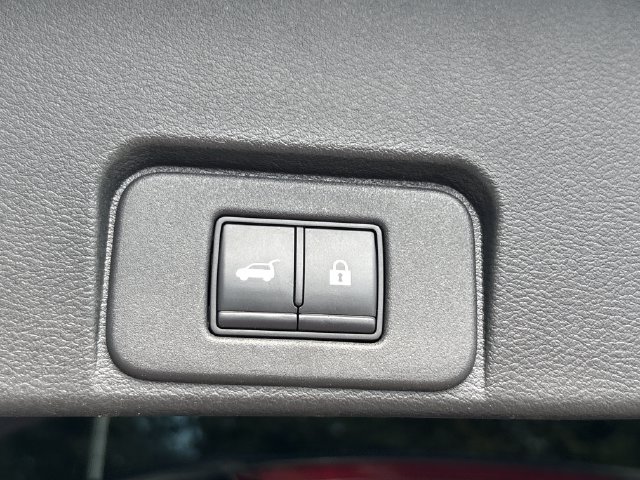 Certified 2021 Nissan Rogue Platinum FWD image 25