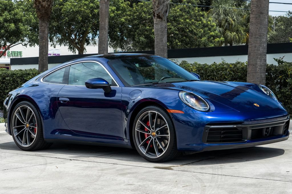 Used 2022 Porsche 911 Carrera S RWD image 9