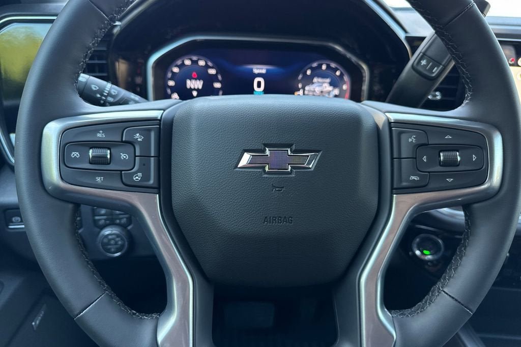 New 2026 Chevrolet Silverado 2500 LTZ w/ LTZ Plus Package AWD/4WD image 23
