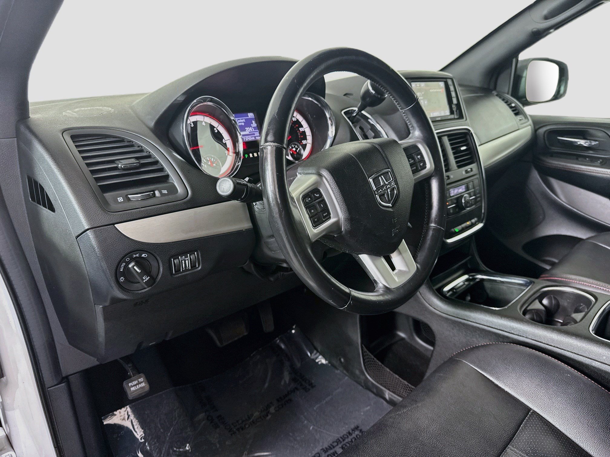 Used 2019 Dodge Grand Caravan GT FWD image 22