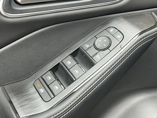 New 2026 Nissan Rogue Platinum w/ Platinum Premium Package AWD/4WD image 13