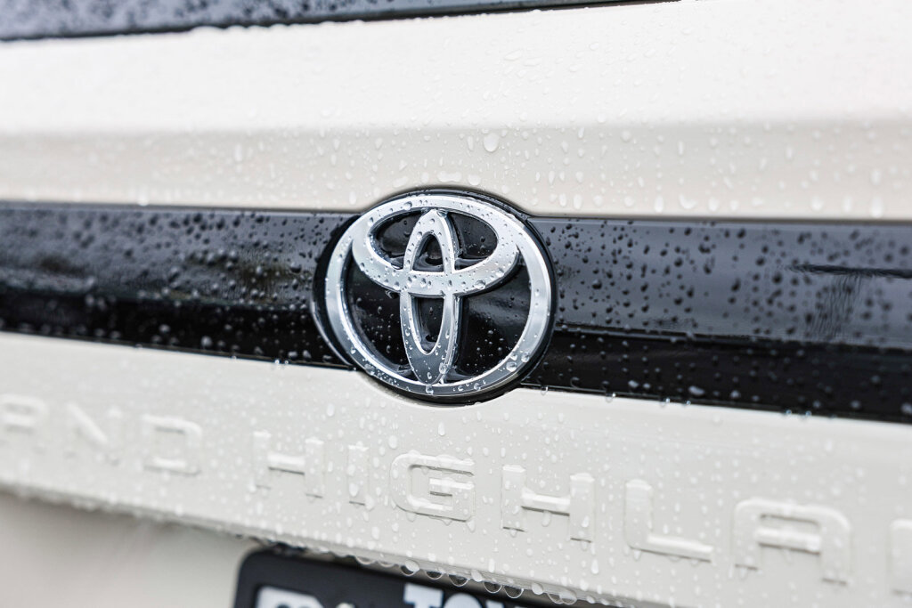 Certified 2024 Toyota Grand Highlander XLE image 26