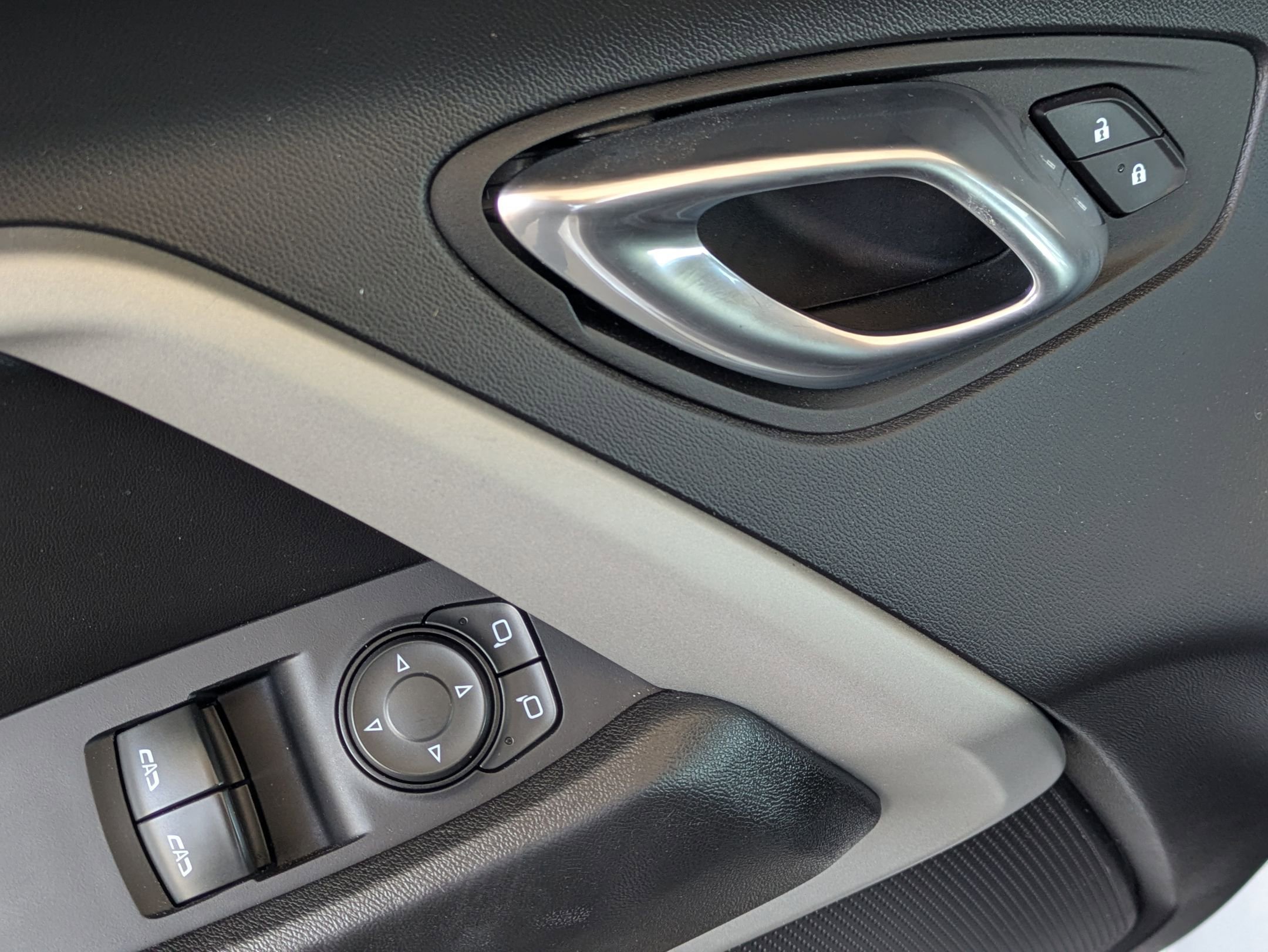 Used 2022 Chevrolet Camaro LT image 16