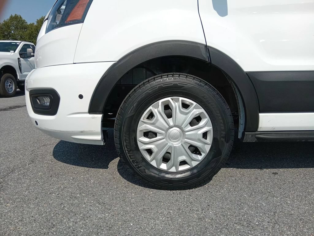 Certified 2025 Ford Transit 350 XLT RWD image 10