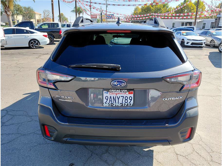 Used 2022 Subaru Outback Premium image 16