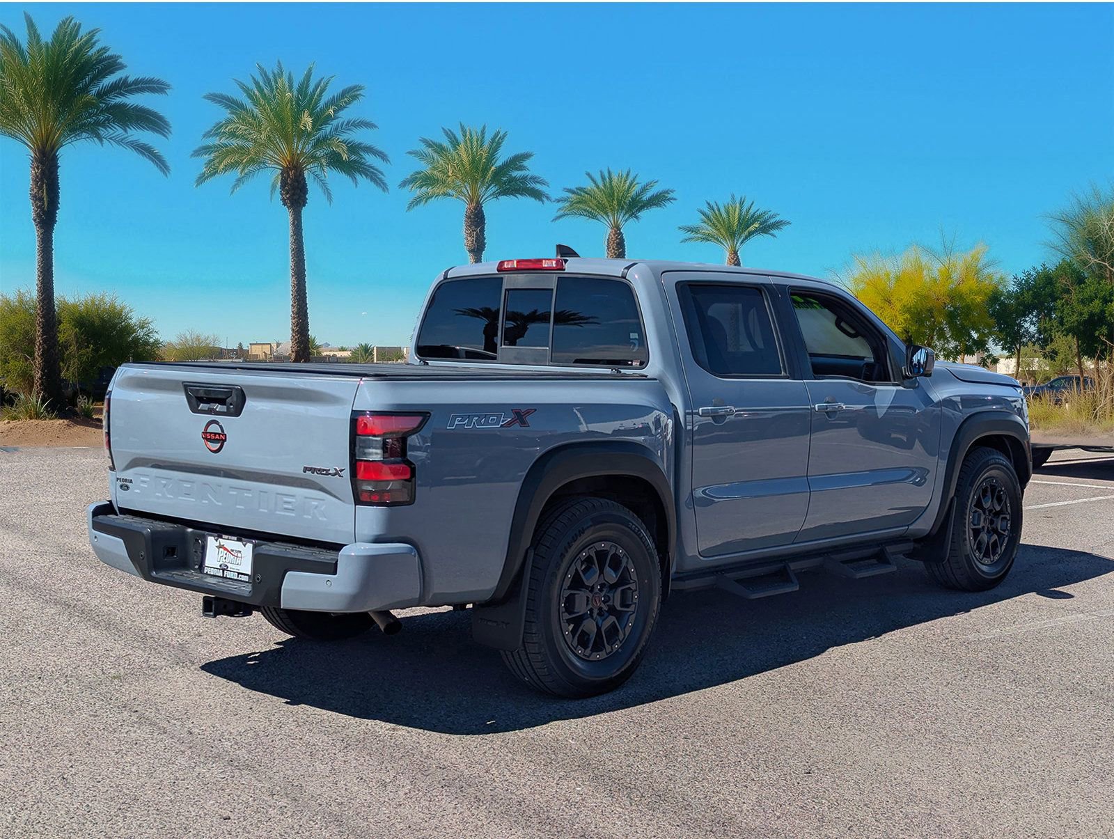 Used 2022 Nissan Frontier Pro-X w/ Pro-X Premium Package image 5