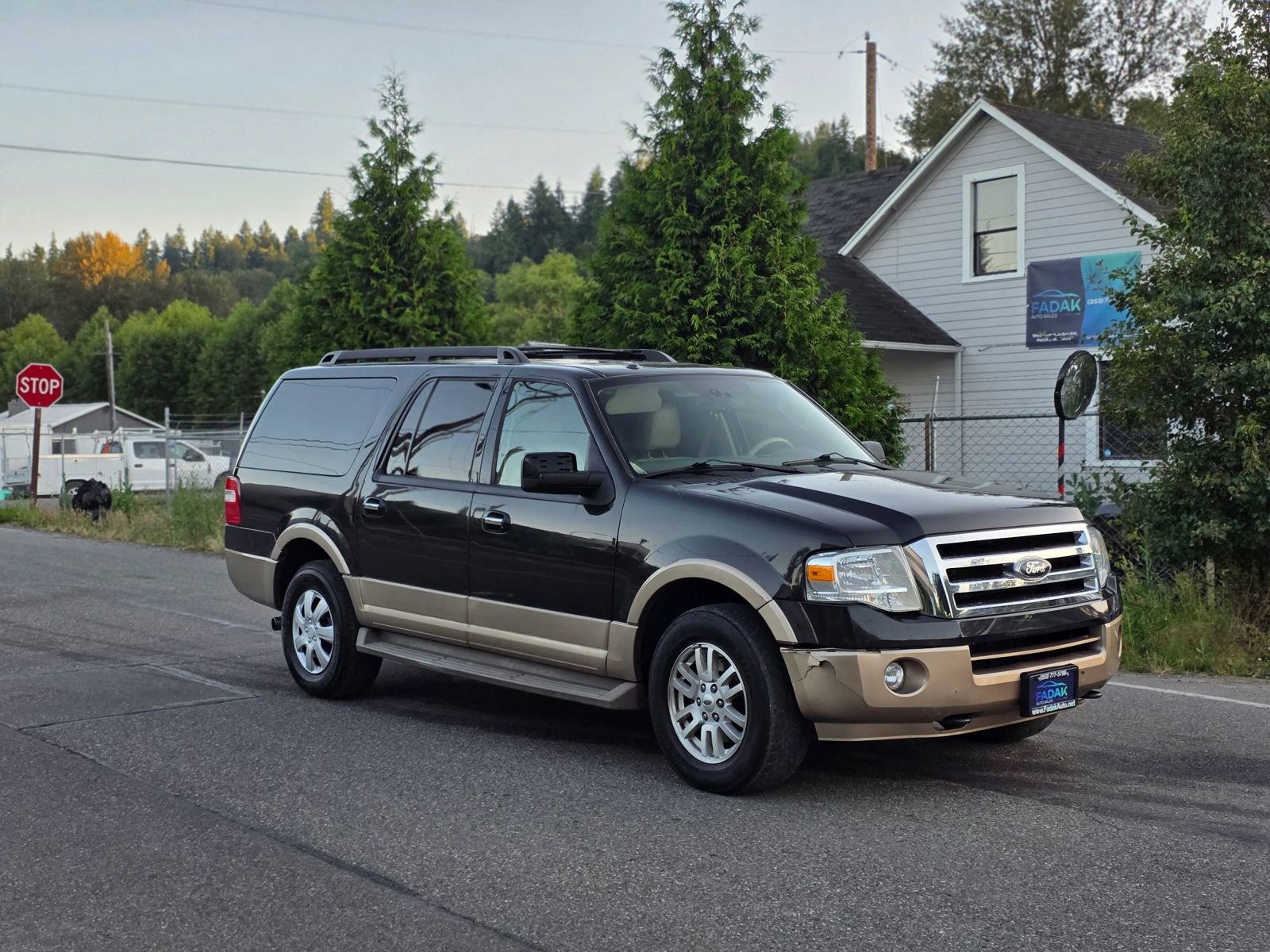 Used 2014 Ford Expedition EL XLT w/ Equipment Group 202A
