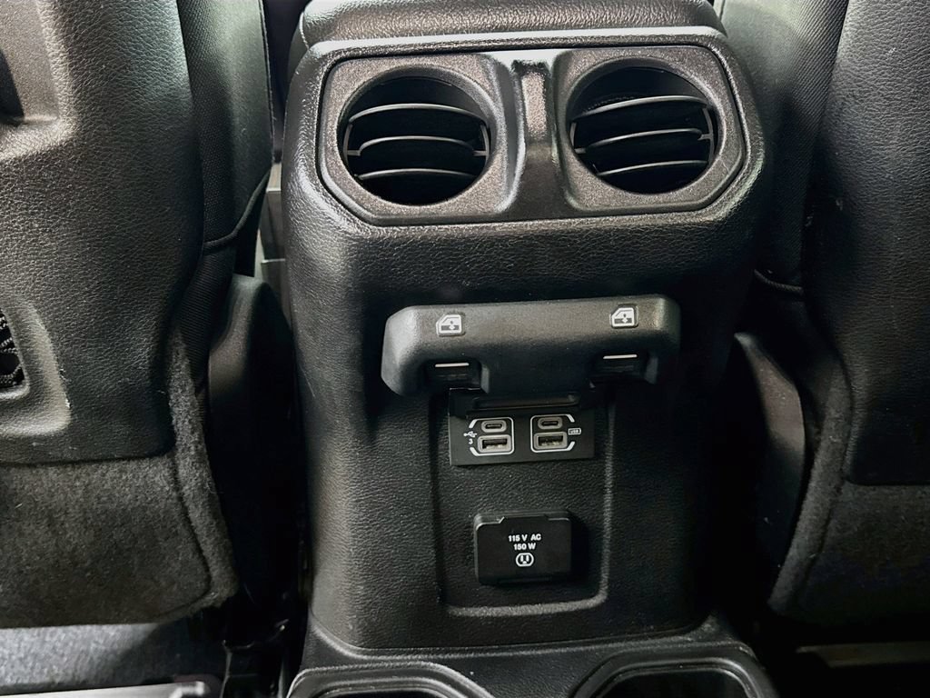 Used 2020 Jeep Wrangler Unlimited Rubicon AWD/4WD image 25