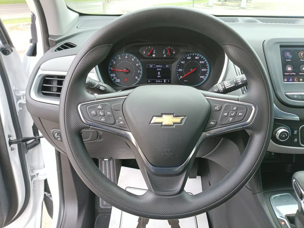Used 2024 Chevrolet Equinox LS FWD image 16