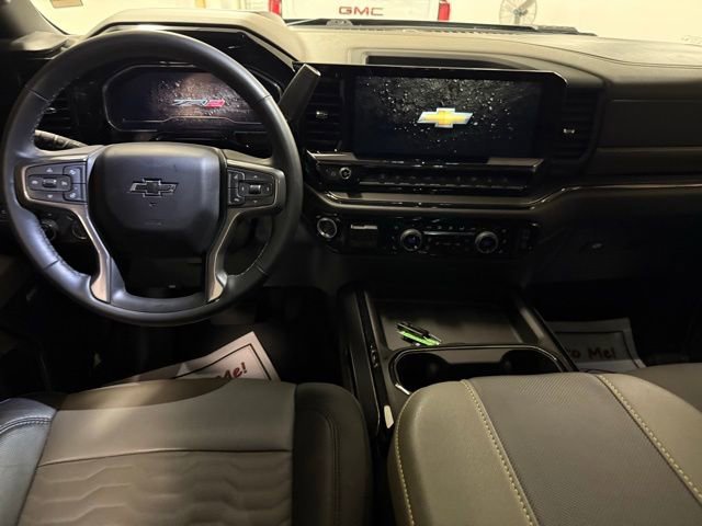 Used 2025 Chevrolet Silverado 2500 ZR2 w/ Technology Package image 20