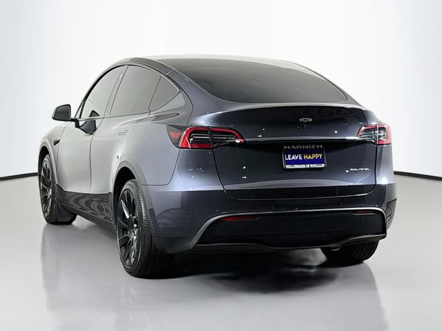 Used 2022 Tesla Model Y Long Range AWD/4WD image 5