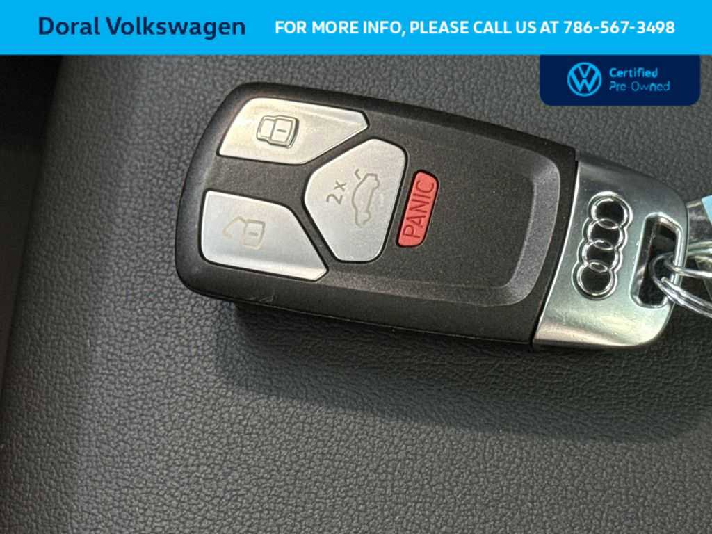 Used 2023 Audi Q5 2.0T Premium w/ Convenience Package image 28