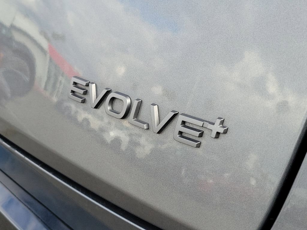 Used 2023 Nissan Ariya FWD image 29