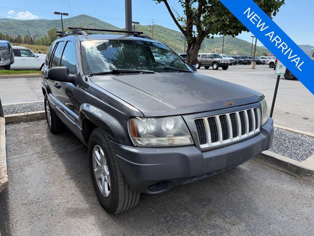 Used 2004 Jeep Grand Cherokee Laredo w/ Convenience Group AWD/4WD image 3