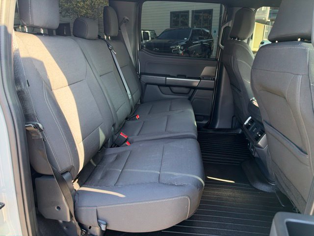 Used 2024 Ford F150 XLT w/ XLT Black Appearance Package RWD image 26