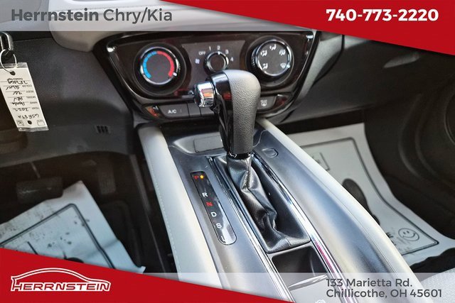 Used 2022 Honda HR-V LX image 11