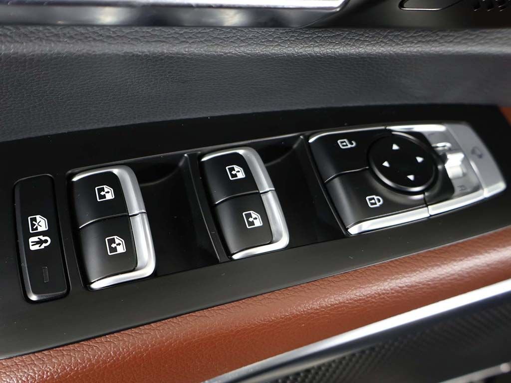 Used 2024 Kia Telluride SX FWD image 43