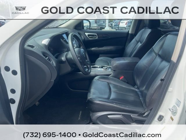 Used 2013 Nissan Pathfinder S w/ Cargo Pkg image 11