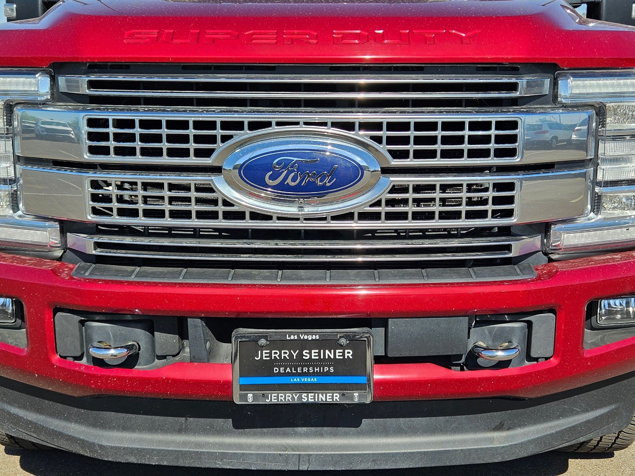 Used 2019 Ford F250 Platinum w/ Platinum Ultimate Package AWD/4WD image 9
