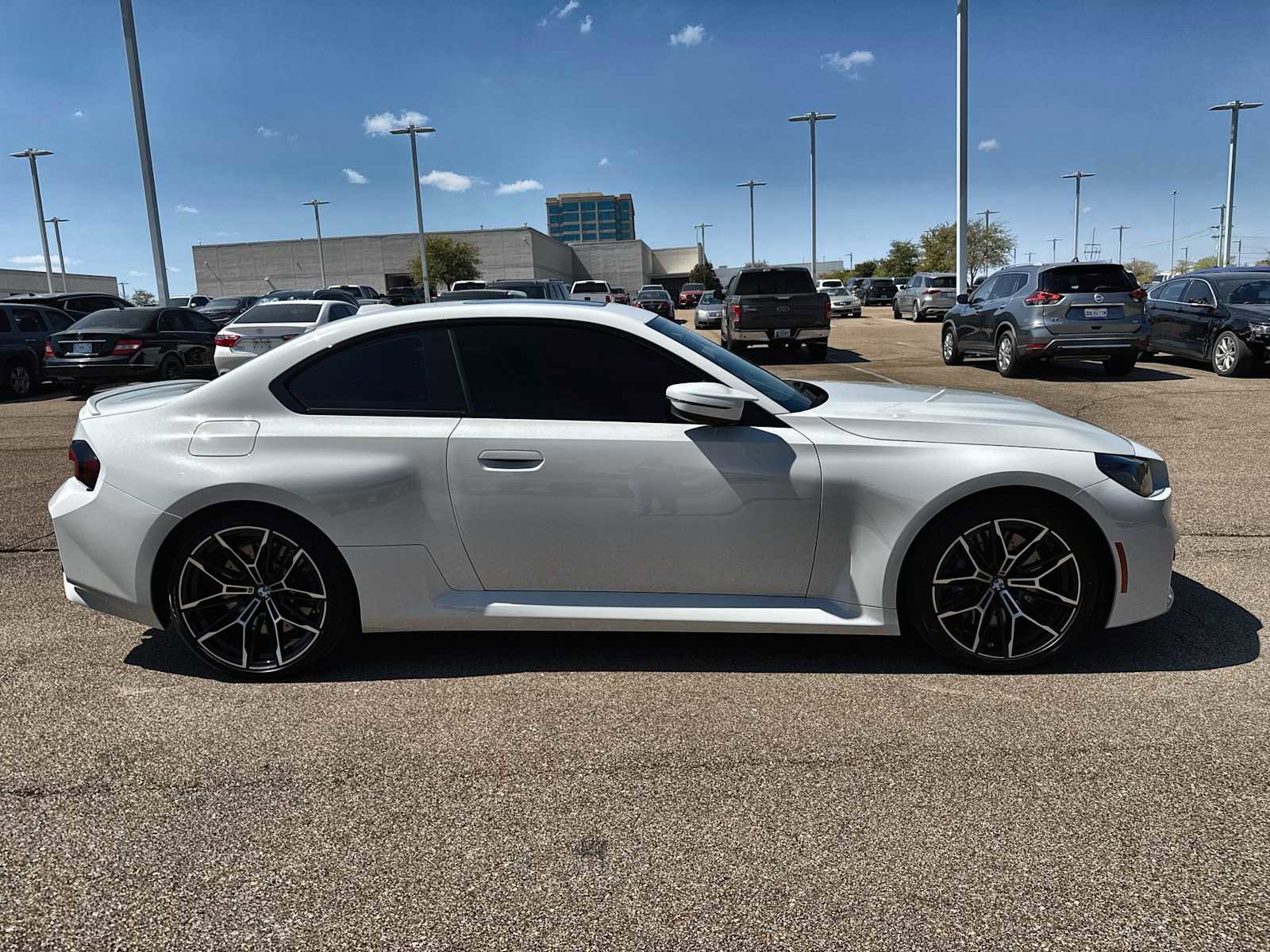 Used 2025 BMW M2 w/ Lighting Package image 10