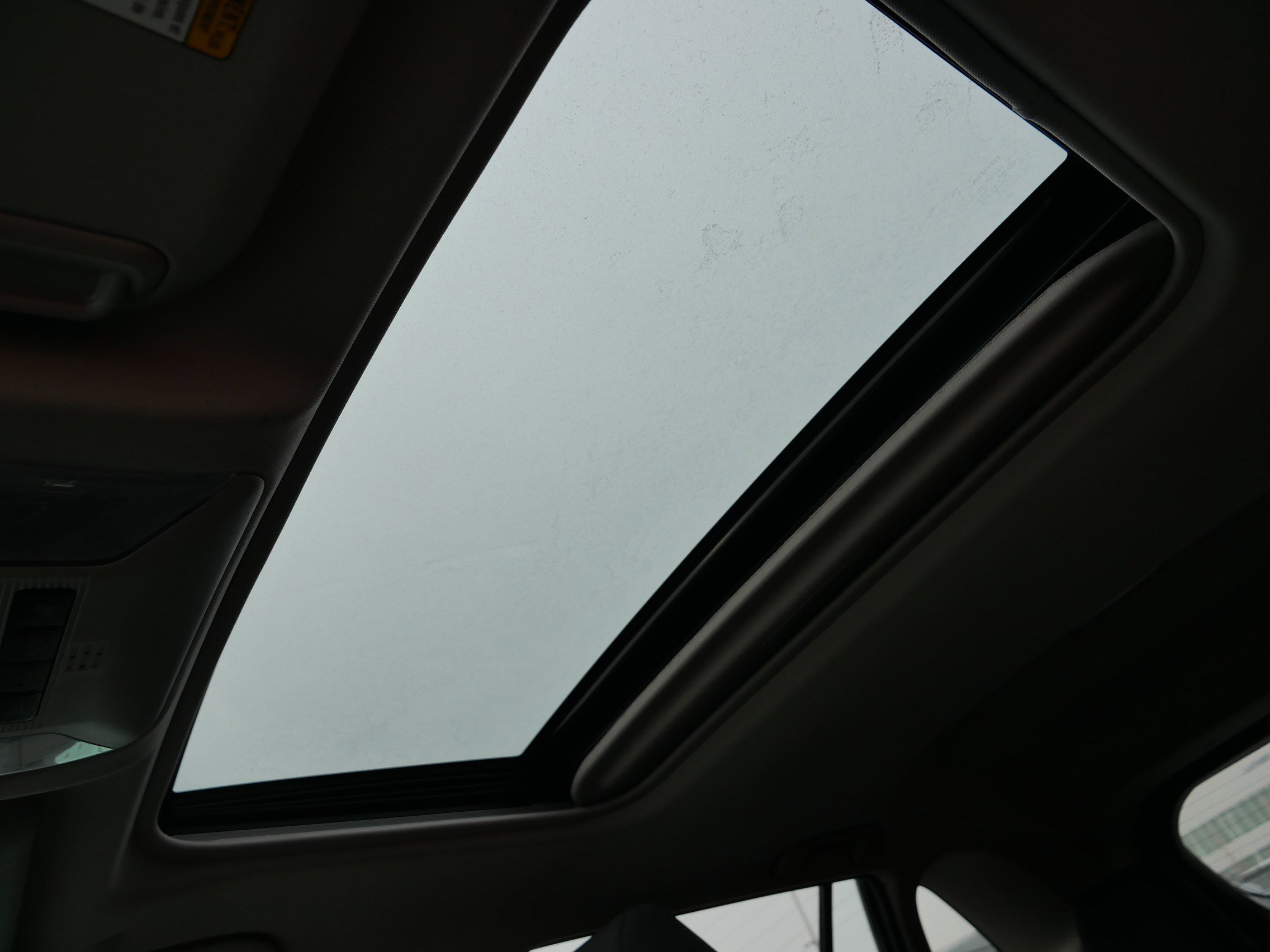 Used 2023 Toyota RAV4 XLE w/ Convenience Package image 32