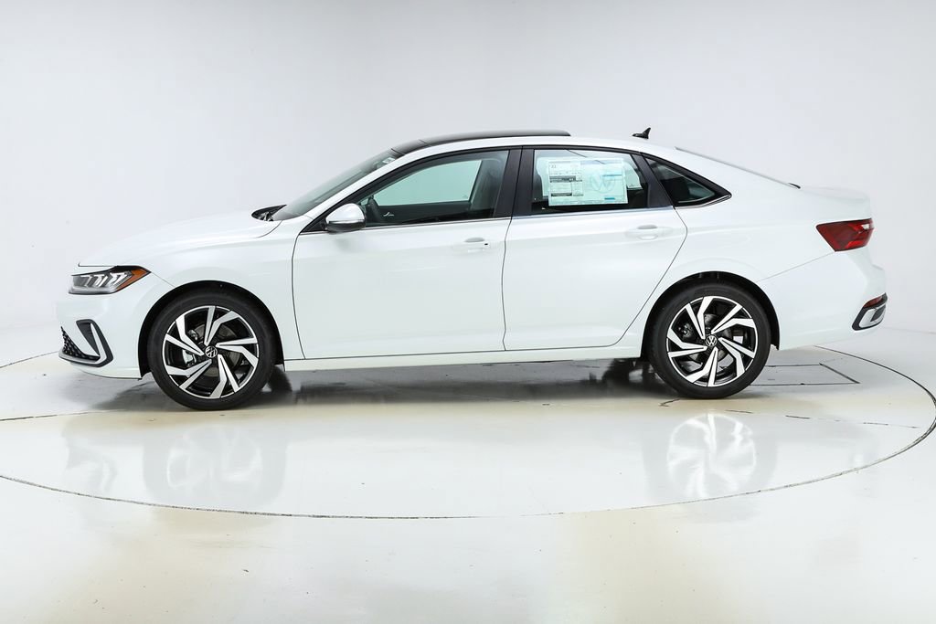 New 2026 Volkswagen Jetta SEL image 2