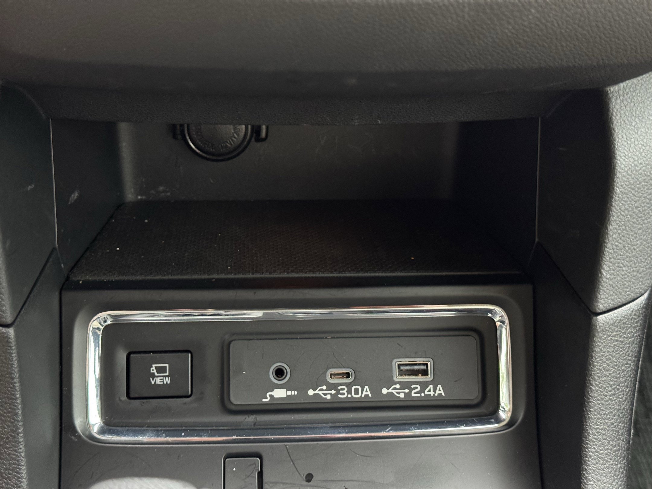 Used 2026 Subaru Ascent Limited AWD/4WD image 17