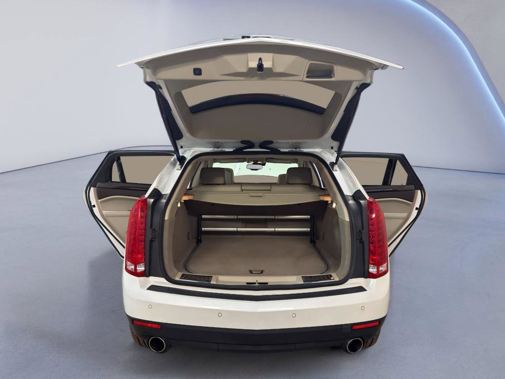 Used 2015 Cadillac SRX Luxury image 11