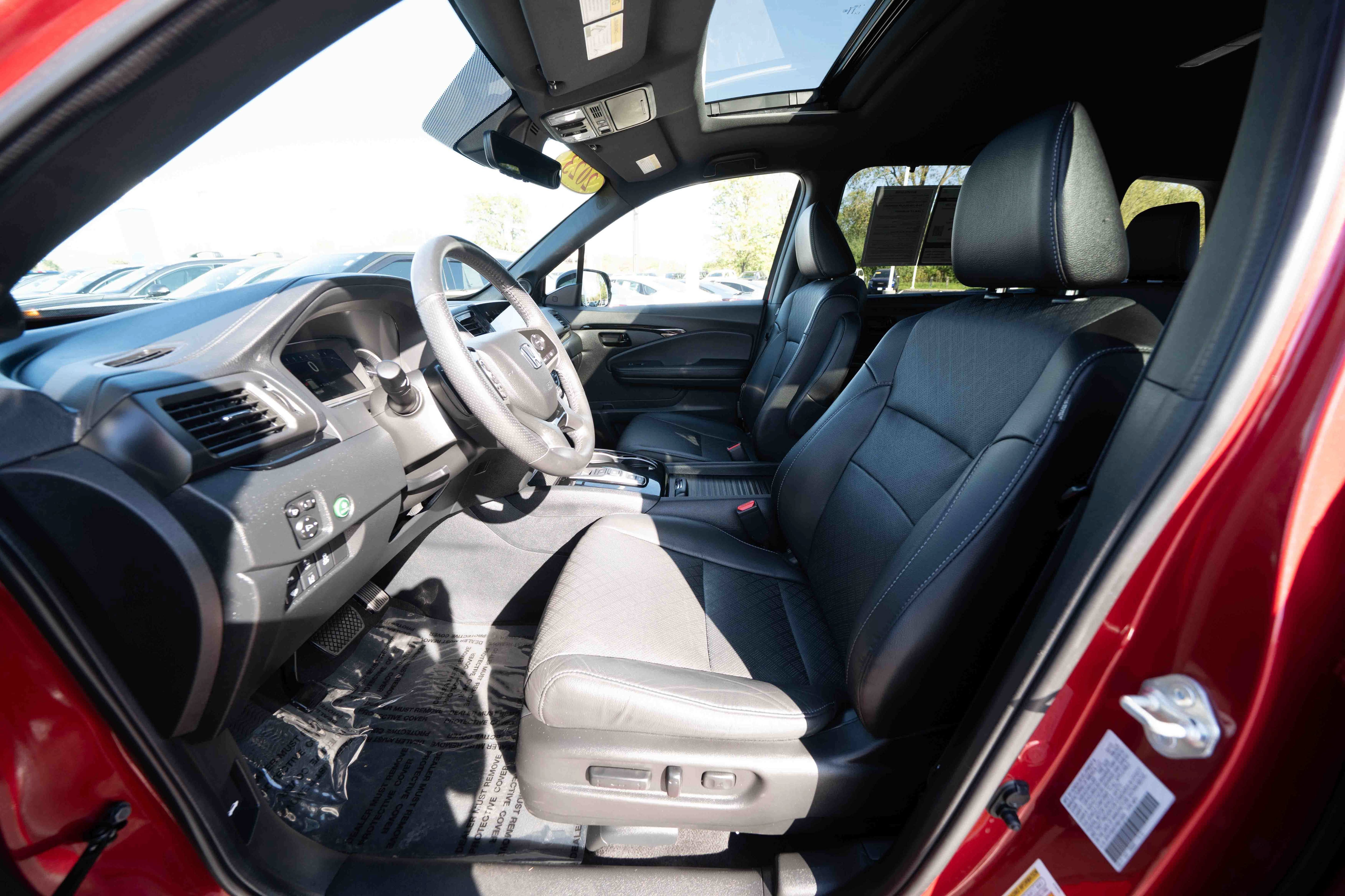 Used 2023 Honda Passport Elite image 9