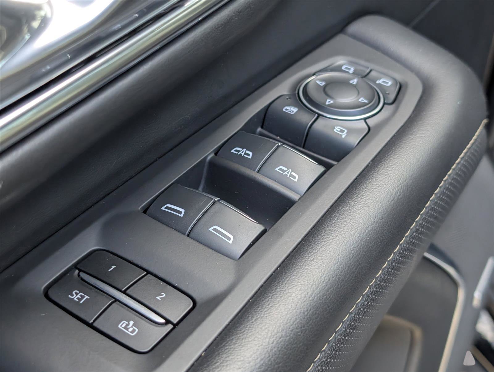 Used 2024 Chevrolet Tahoe Premier image 14