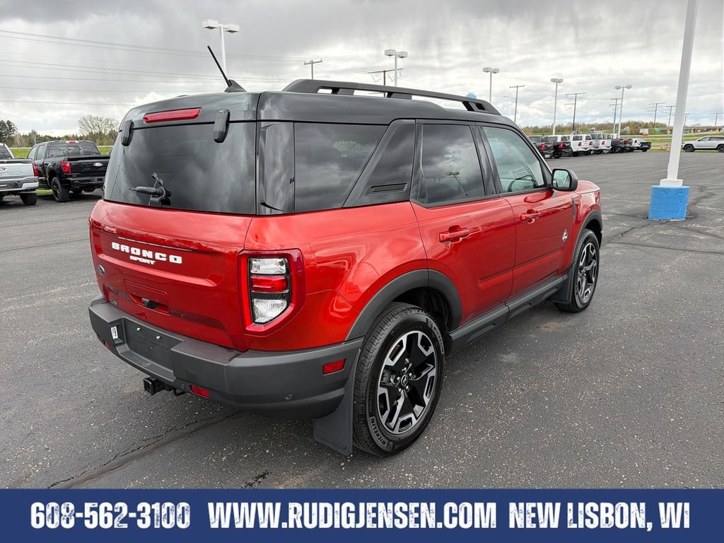 Used 2024 Ford Bronco Sport Outer Banks w/ Tech Package AWD/4WD image 6