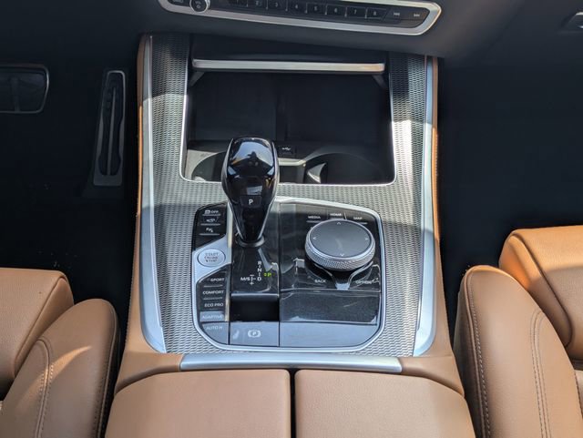 Used 2022 BMW X5 sDrive40i w/ M Sport Package RWD image 23
