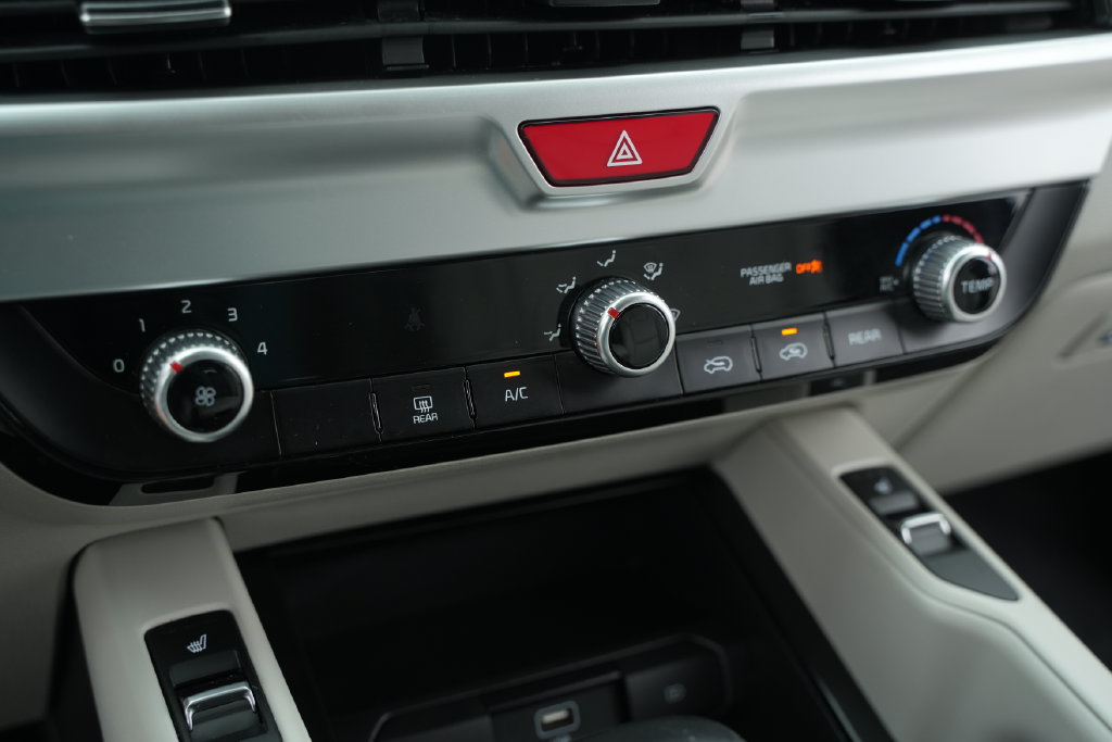 Used 2021 Kia Telluride S AWD/4WD image 37