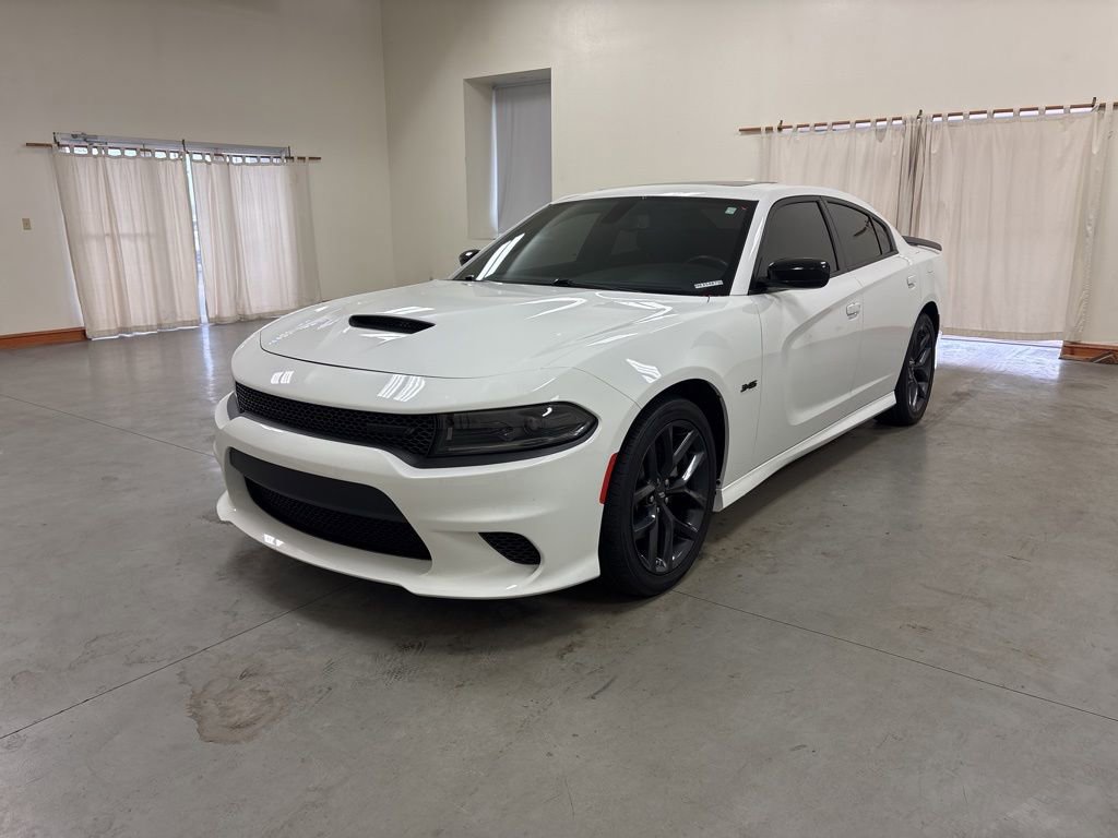 Used 2023 Dodge Charger R/T w/ Blacktop Package image 4