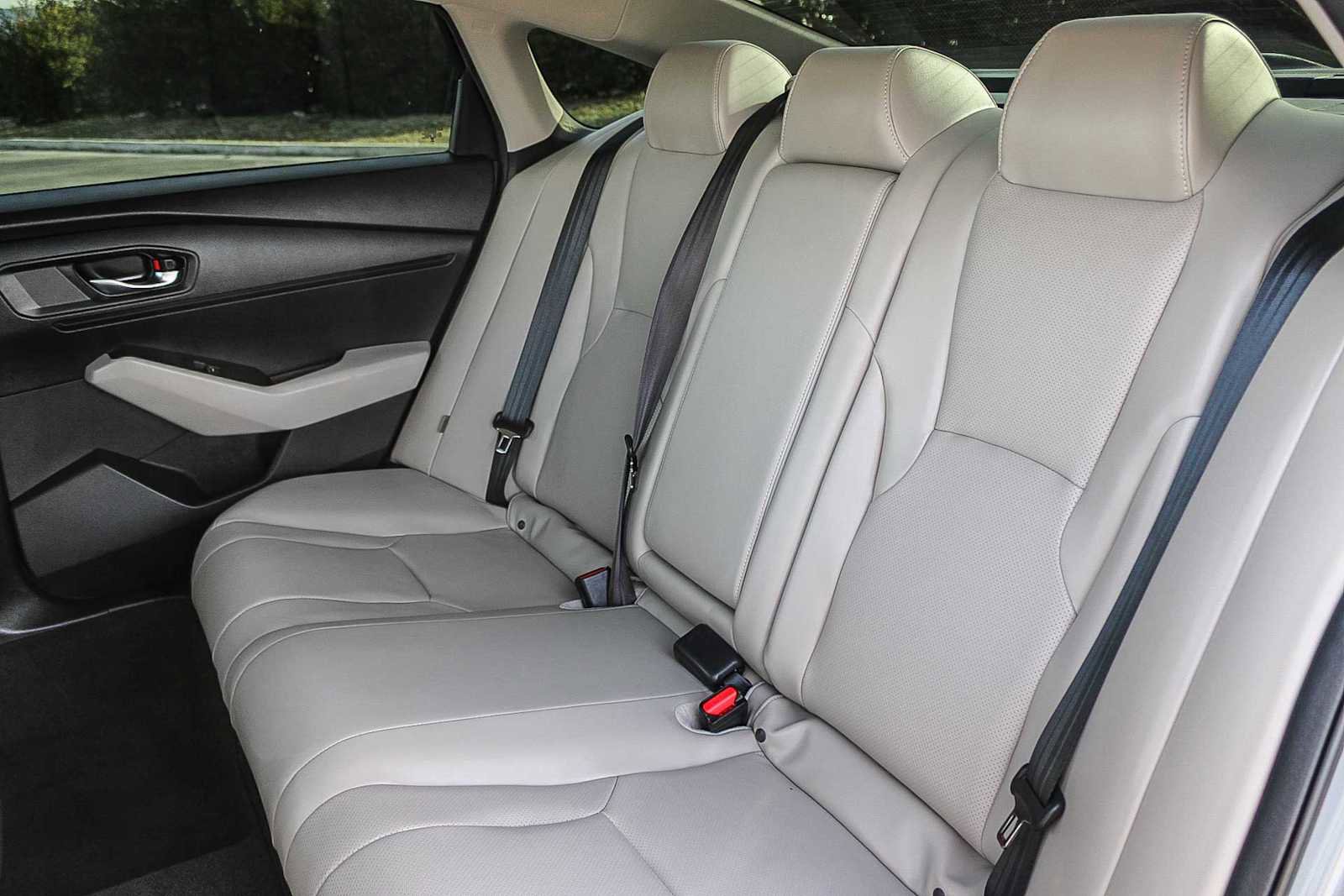 Certified 2025 Honda Accord EX-L image 18