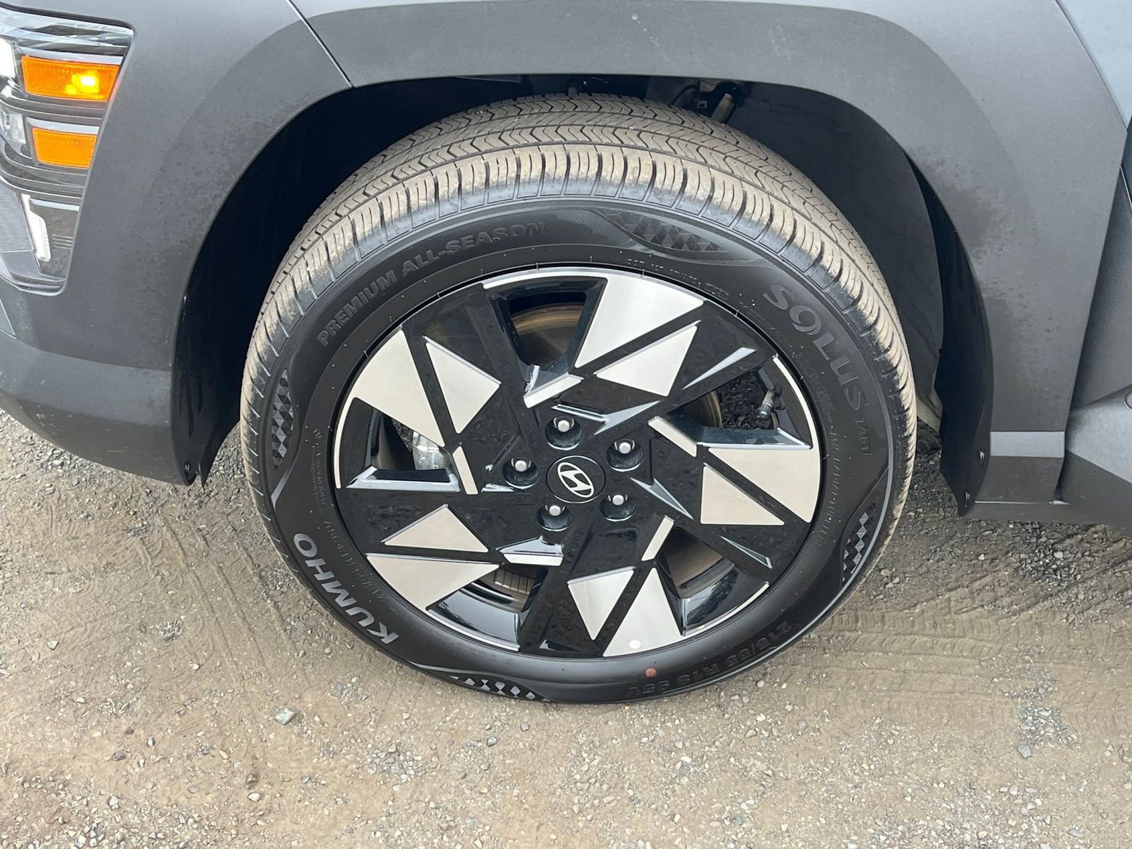 Used 2025 Hyundai Kona SEL image 30